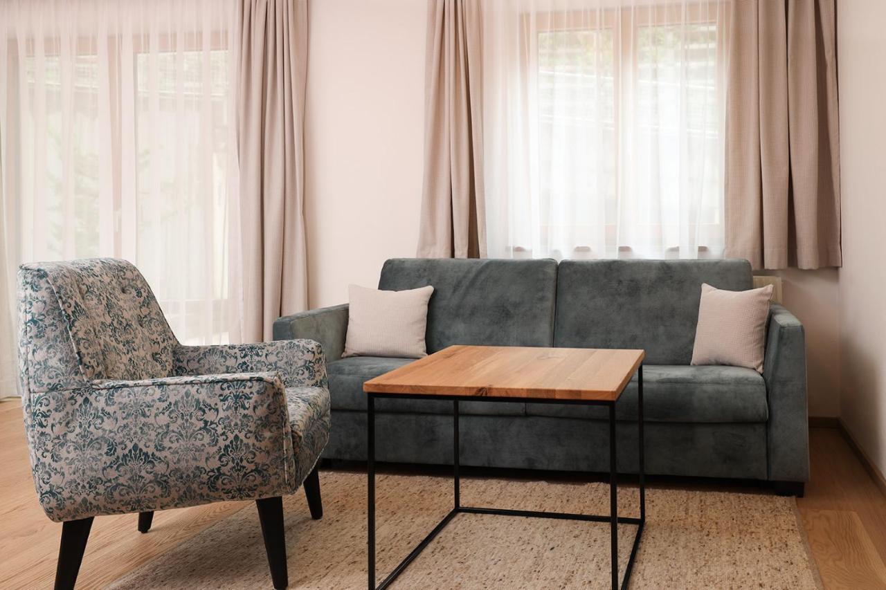 Living Central Гроссарль Экстерьер фото